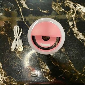 Ring light clip for phone